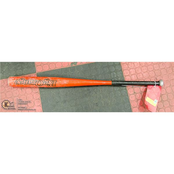 METAL LOUISVILLE SLUGGER BAT
