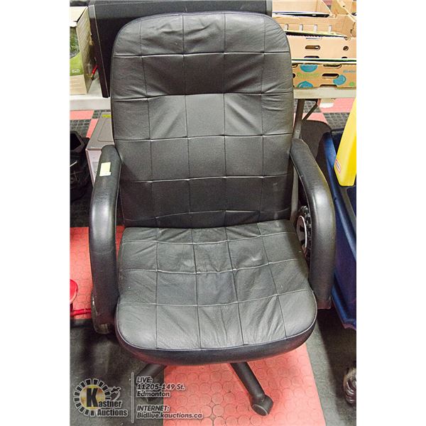 BLACK LEATHER HIGHBACK OFFICE CHAIR, FULLY