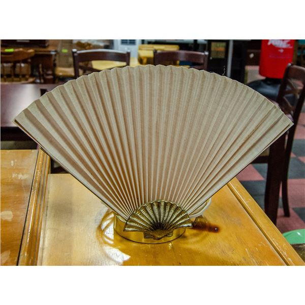 VINTAGE BRASS TABLE TOP FAN LAMP