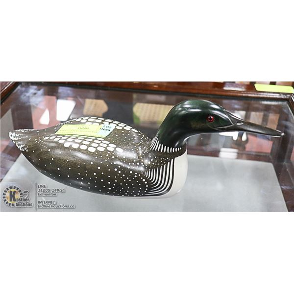 WOOD LOON SIGNED COUNTRY TRADITIONS