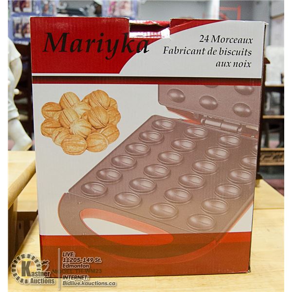 NEW 24 PIECES WALNUT COOKIE MAKER