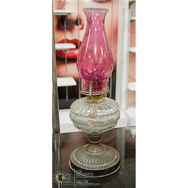 ANTIQUE CRANBERRY GLASS COAL OIL LAMP