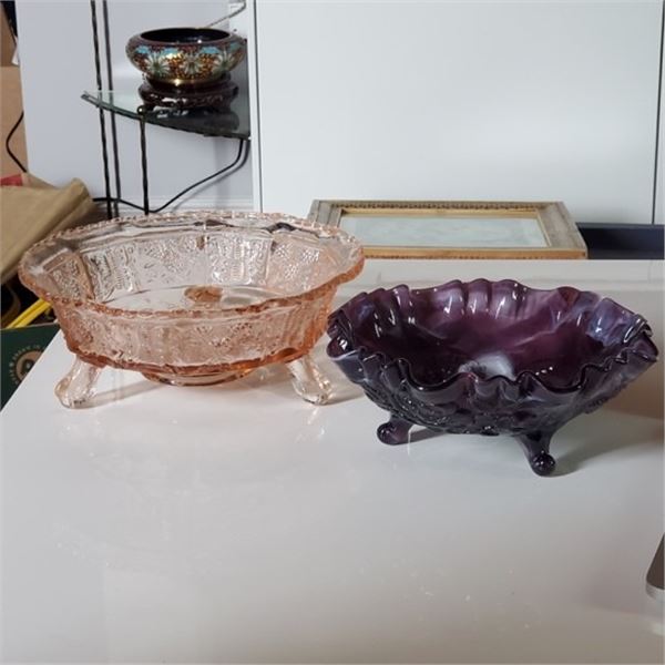 ANTIQUE CLAW FOOTED GLASS BOWLS