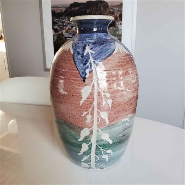 STONEWARE POTTERY  VASE // PAINTED MOUNTAIN SCENE