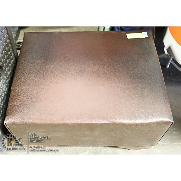 VINTAGE LEATHER STOOL