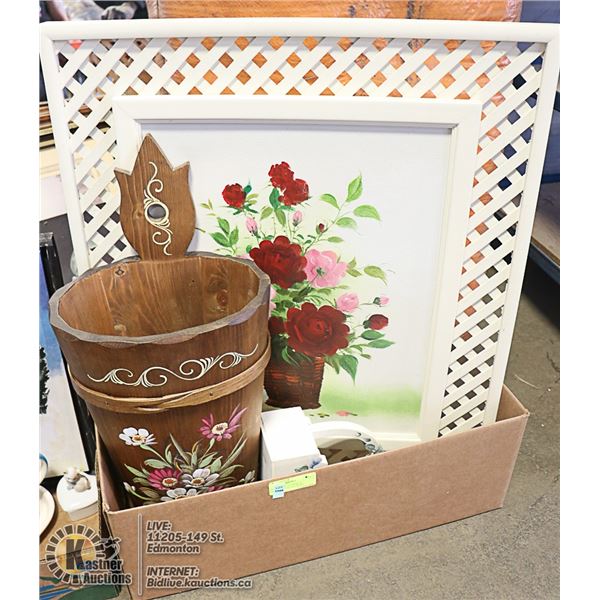 -SHABBY CHIC FLOWER OIL PAINTING IN LATTICE WOOD