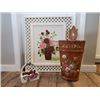 Image 2 : -SHABBY CHIC FLOWER OIL PAINTING IN LATTICE WOOD