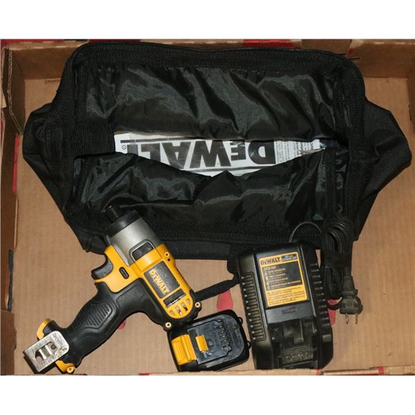 FLAT OF DEWALT TOOLS & ACCESSORIES INCL. TOOL BAG,