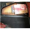 Image 1 : AUTOHARP WITH CASE AND AUTOHARP BOOK