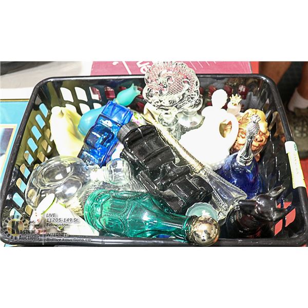 LARGE LOT OF VINTAGE AVON