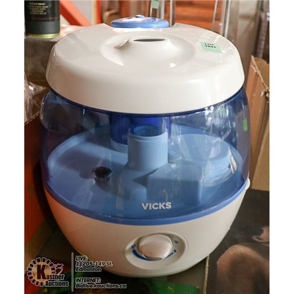 VICKS HUMIDIFIER