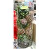 Image 1 : UNCLAIMED SHOW HOME GLASS FLOWER VASE