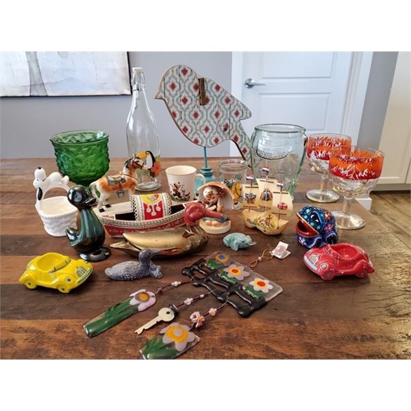 TRINKETS AND NICK-NACKS GALORE