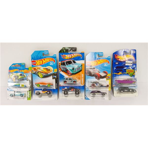 BAG LOT OF COLLECTIBLE HOT WHEELS DIE CAST LOT