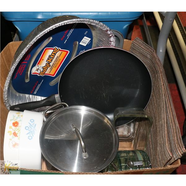 BOX WITH BAKEWARE & KITCHENWARE INCL. 2