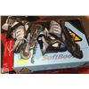 Image 1 : 3 PAIR KIDS ROLLER BLADES SIZE 5 - 7- 8