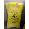 Image 1 : BUNDLE OF 3  "WET FLOOR" SIGNS