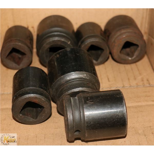 BOX WITH HEAVY DUTY IMPACT SOCKETS LARGE SIZES