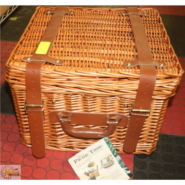 NEW PICNIC TIME CANTERBURY PICNIC BASKET W/ DISHES