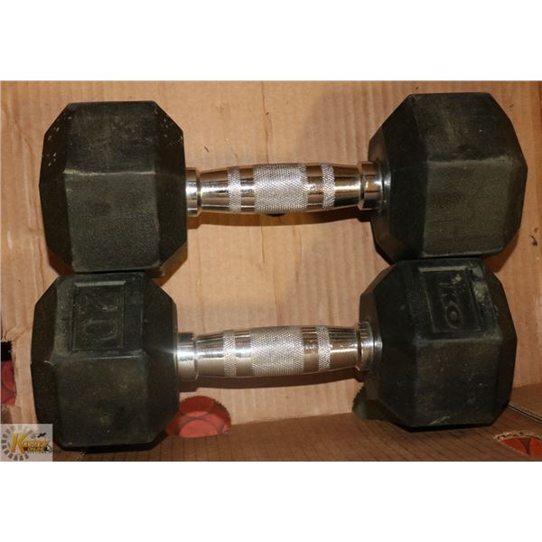 PAIR OF TKO 20 LBS HEX DUMBELLS