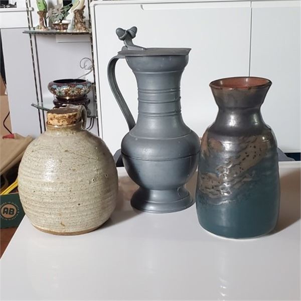 SET OF MUTED TONES OF VASES/JUGS
