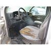 Image 19 : Chevrolet 2006 Dually 15' Cargo Box Truck 10,000 GVW