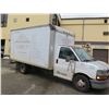 Image 2 : Chevrolet 2006 Dually 15' Cargo Box Truck 10,000 GVW