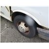 Image 9 : Chevrolet 2006 Dually 15' Cargo Box Truck 10,000 GVW