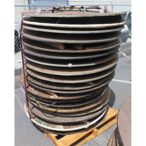 Qty 18 Round Banquet Table 48" Diameter