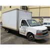 Image 1 : Chevrolet 2003 Dually 15' Cargo Box Truck w/ Lift Gate 10,000 GVW