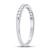 Image 3 : Diamond Single Row Machine-set Wedding Band 1/4 Cttw 14kt White Gold
