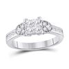 Image 1 : Princess Diamond Square Heart Cluster Ring 3/4 Cttw 14kt White Gold