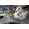 Image 4 : Assorted Decor - Swans, Ducks, Frogs, Blue Mountain Pottery