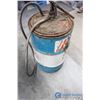 Image 5 : **Royalite Can w/Pump Top