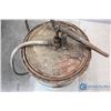 Image 6 : **Royalite Can w/Pump Top