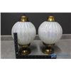 Image 4 : A Pair of Light Fixtures