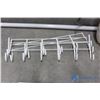Image 2 : Door Hangers, Closet Rod, Vent Cover & Sprayer