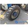 Image 18 : Universal 550DTC MFWD Tractor w/FEL & Pallet Fork - Running & Driving