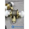 Image 4 : (7) Gold Metal Door Knobs With White Porcelain Inserts