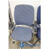 Image 3 : (3) Office Chairs on Wheels BID PRICE X3