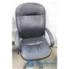 Image 3 : (3) Office Chairs on Wheels BID PRICE X3