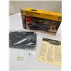 Image 2 : 1:35 scale M32 Recovery Vehicle model still in box