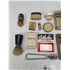 Image 3 : Nice Vintage Shaving Toiletries Lot