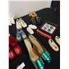 Image 3 : Small Box Lot of Vintage Shoes and Baby Shoes
