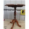 Image 2 : Pedastool Tilt Top Stand 27'' H x 26'' W x up to 17'' D