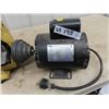 Image 2 : 6'' Bench Grinder , 1/2 HP Electric Motor