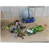 Image 1 : Ninja Turtle Figurines & Toy Space Ships