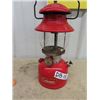 Image 1 : Coleman Mdl 200 A Red Lantern