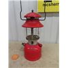 Image 2 : Coleman Mdl 200 A Red Lantern