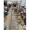 Image 2 : (DS) Wooden Step Ladder
